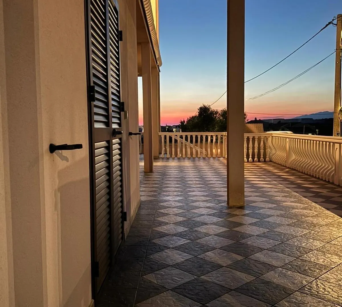Apartments Bernarda 1